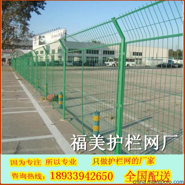 來圖加工 海口公路鋼絲圍網(wǎng)與養(yǎng)殖場鐵絲圍欄價格解析及勾花網(wǎng)應用