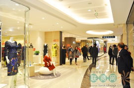 圣誕消費熱潮涌動 華林旗下百貨超市銷售近億，二手日用品市場同步升溫